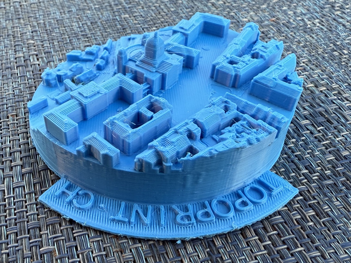 Printed model of Bundeshaus Bern